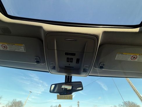 Used 2016 Chevrolet Silverado 2500 LTZ image 29