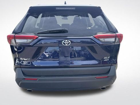 Used 2025 Toyota RAV4 XLE AWD/4WD image 4
