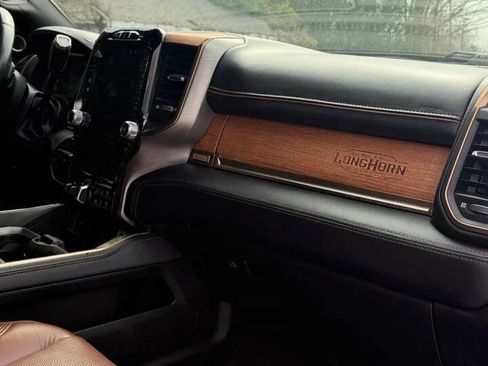 Used 2023 RAM 3500 Limited image 28