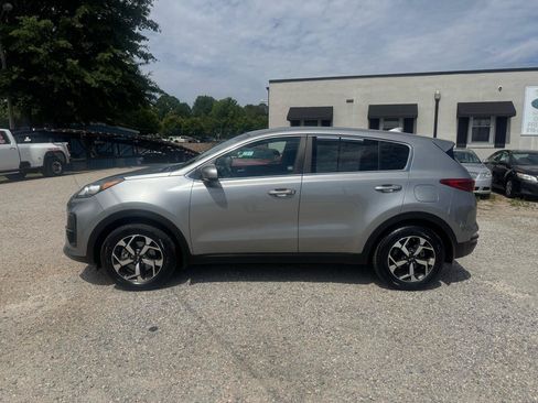Used 2021 Kia Sportage LX FWD image 8