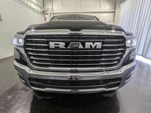 Used 2025 RAM 1500 Laramie image 3