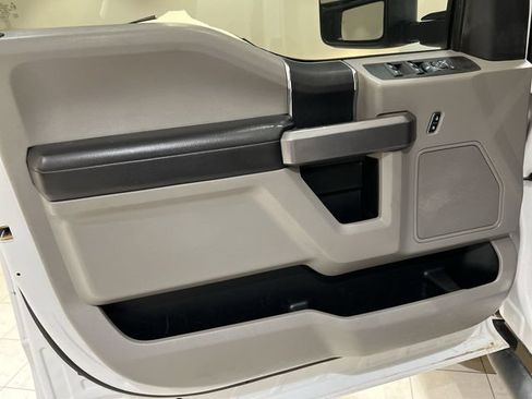 Used 2018 Ford F350 XLT AWD/4WD image 18
