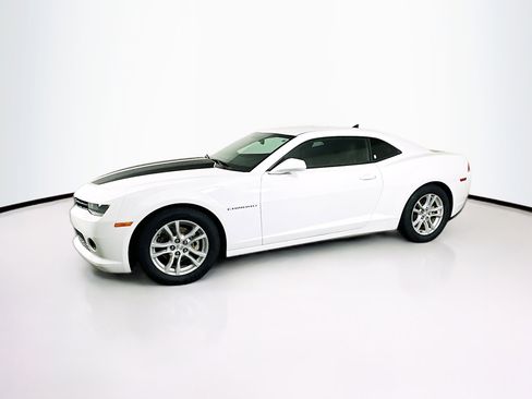 Used 2015 Chevrolet Camaro LS image 4