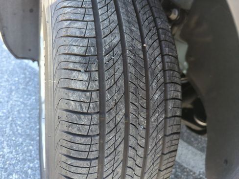 Used 2025 Chevrolet Trax LS w/ Driver Confidence Package image 45