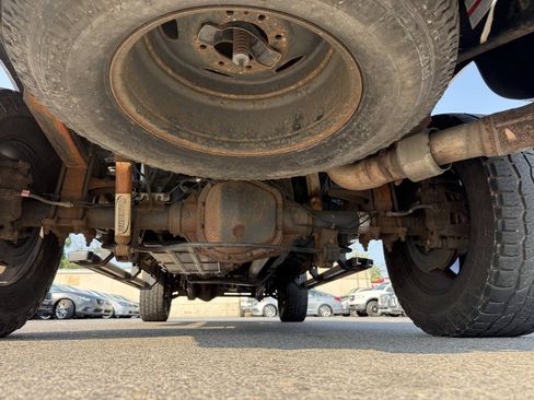 Used 2015 Ford F250 Lariat w/ Chrome Package AWD/4WD image 22