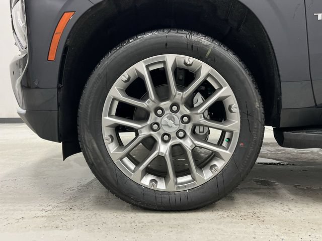 New 2026 Chevrolet Tahoe LS w/ LPO, Chrome Package AWD/4WD image 32