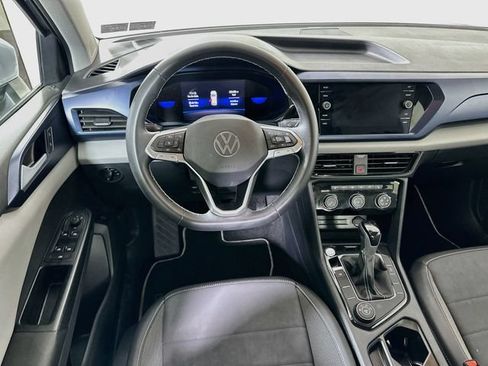 Used 2023 Volkswagen Taos SE AWD/4WD image 22