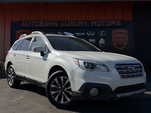 Used 2017 Subaru Outback 2.5i Limited AWD/4WD image 1