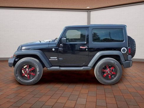 Used 2014 Jeep Wrangler Sport AWD/4WD image 8