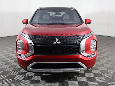 Used 2025 Mitsubishi Outlander SEL AWD/4WD image 14
