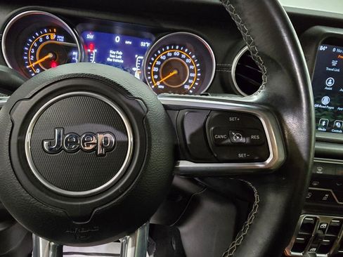 Certified 2020 Jeep Wrangler Unlimited Sahara image 20