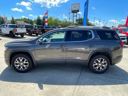 Certified 2020 GMC Acadia SLE w/ Driver Convenience Package FWD image 9