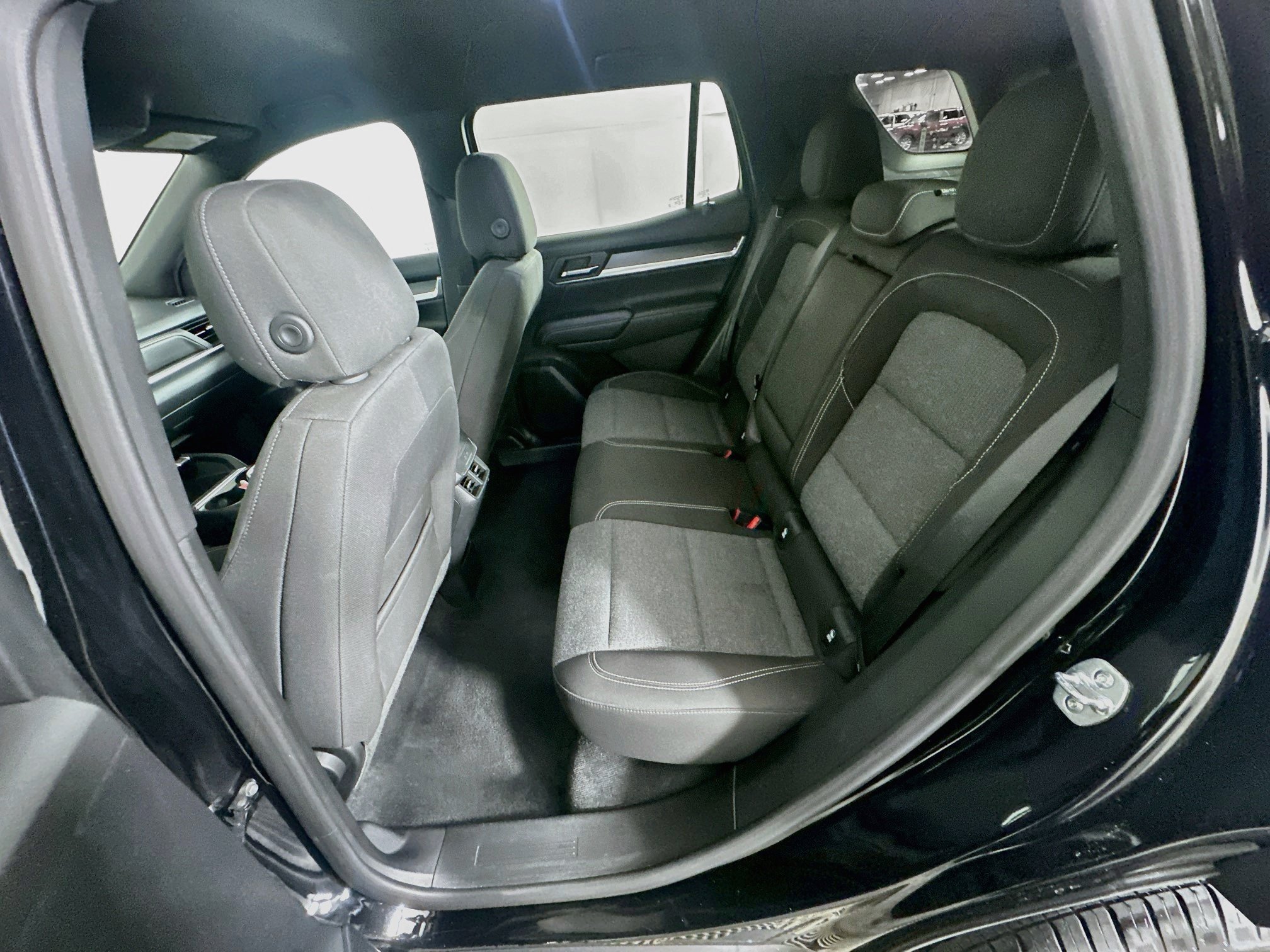 Used 2025 GMC Terrain Elevation FWD image 26