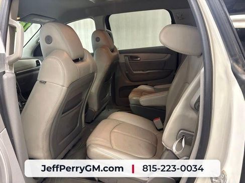 Used 2015 Chevrolet Traverse LT FWD image 22