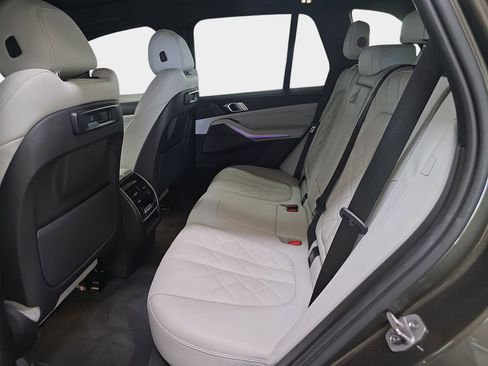 Used 2023 BMW X5 sDrive40i w/ M Sport Package image 14