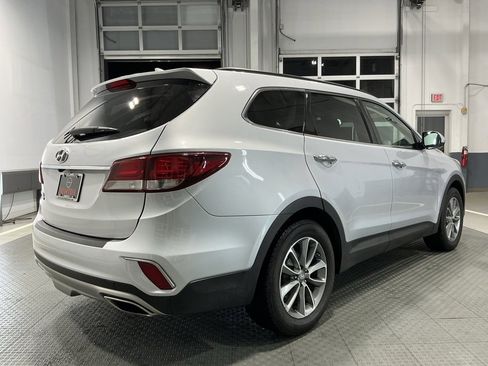 Used 2019 Hyundai Santa Fe XL SE image 44