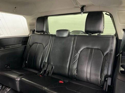 Certified 2021 Ford Expedition Platinum image 17