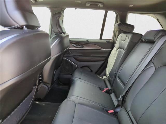 New 2025 Jeep Grand Cherokee Overland w/ Adv Protech Group III AWD/4WD image 16