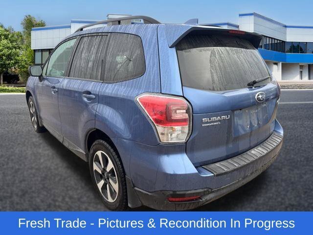 Used 2017 Subaru Forester 2.5i Premium AWD/4WD image 3