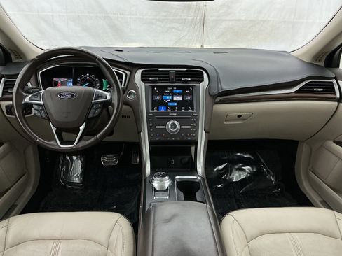Used 2017 Ford Fusion Platinum FWD image 26