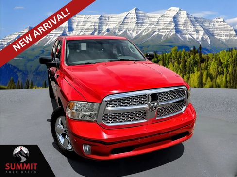 Used 2017 RAM 1500 Big Horn AWD/4WD image 1