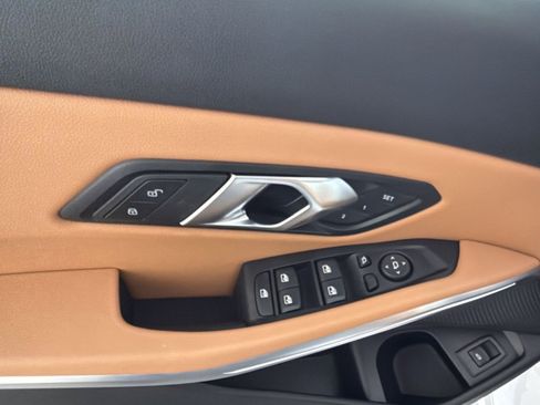 Used 2024 BMW 330i xDrive Sedan w/ Premium Package image 15