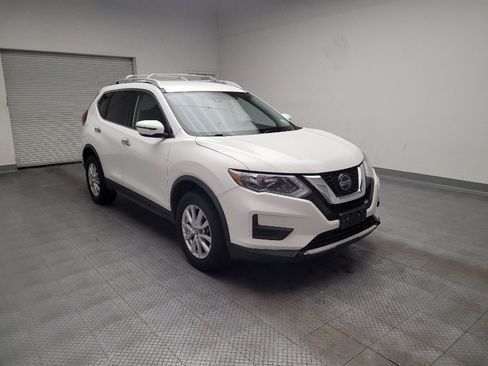 Used 2019 Nissan Rogue SV AWD/4WD image 13