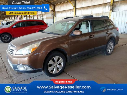 Used 2011 Subaru Outback 2.5i Limited image 1