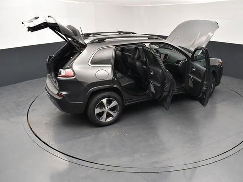 Used 2022 Jeep Cherokee Limited AWD/4WD image 30