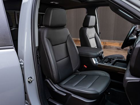 Used 2024 Chevrolet Silverado 2500 LT w/ Z71 Sport Edition AWD/4WD image 32