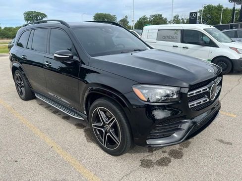 Used 2022 Mercedes-Benz GLS 450 4MATIC image 4