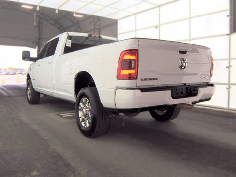 Used 2024 RAM 3500 Laramie AWD/4WD image 4