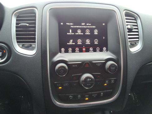 Used 2019 Dodge Durango SXT image 21