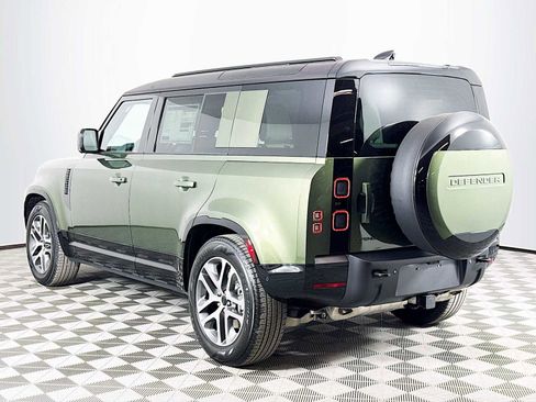 New 2026 Land Rover Defender 110 X-Dynamic SE AWD/4WD image 7
