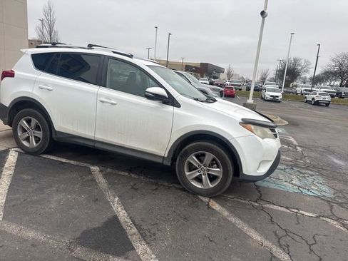 Used 2015 Toyota RAV4 XLE image 5