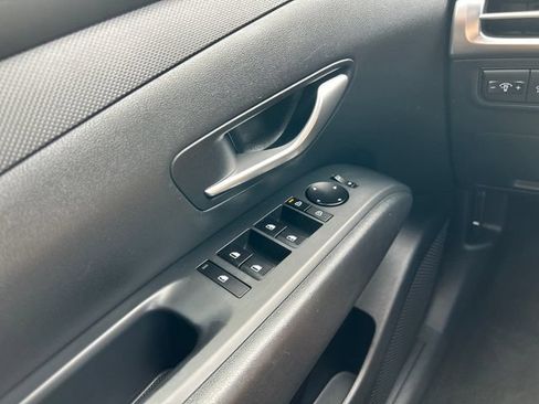 Certified 2025 Hyundai Tucson SEL AWD/4WD image 11