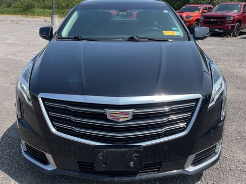 Used 2018 Cadillac XTS Luxury AWD/4WD image 8