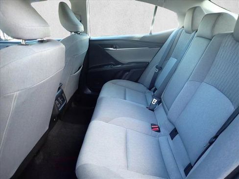 Used 2026 Toyota Camry LE AWD/4WD image 8