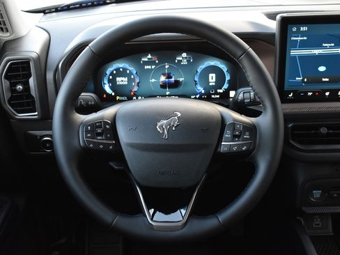 New 2026 Ford Bronco Sport Outer Banks w/ Sasquatch Outer Banks Package image 29