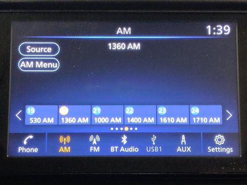 Used 2021 Nissan Kicks SR FWD image 25