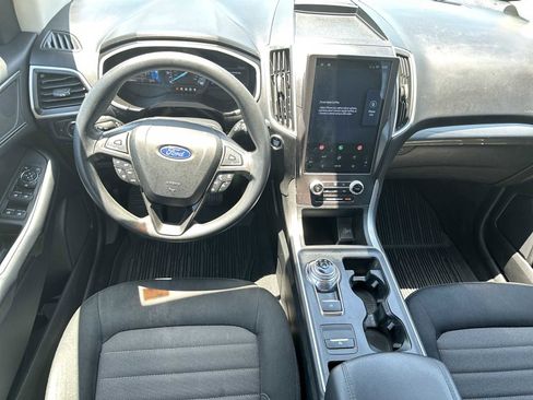 Used 2021 Ford Edge SE FWD image 14