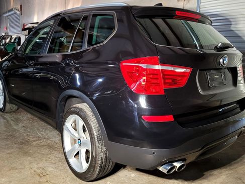 Used 2017 BMW X3 sDrive28i image 7