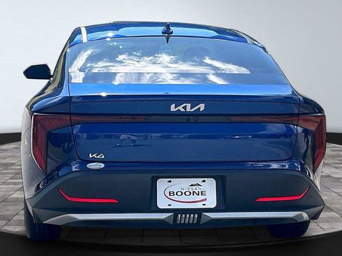 Used 2025 Kia K4 FWD image 4