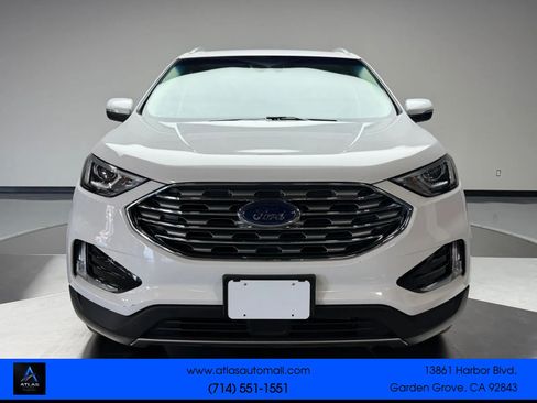 Used 2019 Ford Edge SEL w/ Equipment Group 201A FWD image 3