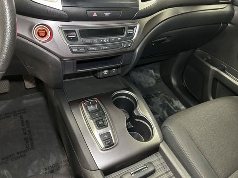 Used 2019 Honda Passport Sport image 28