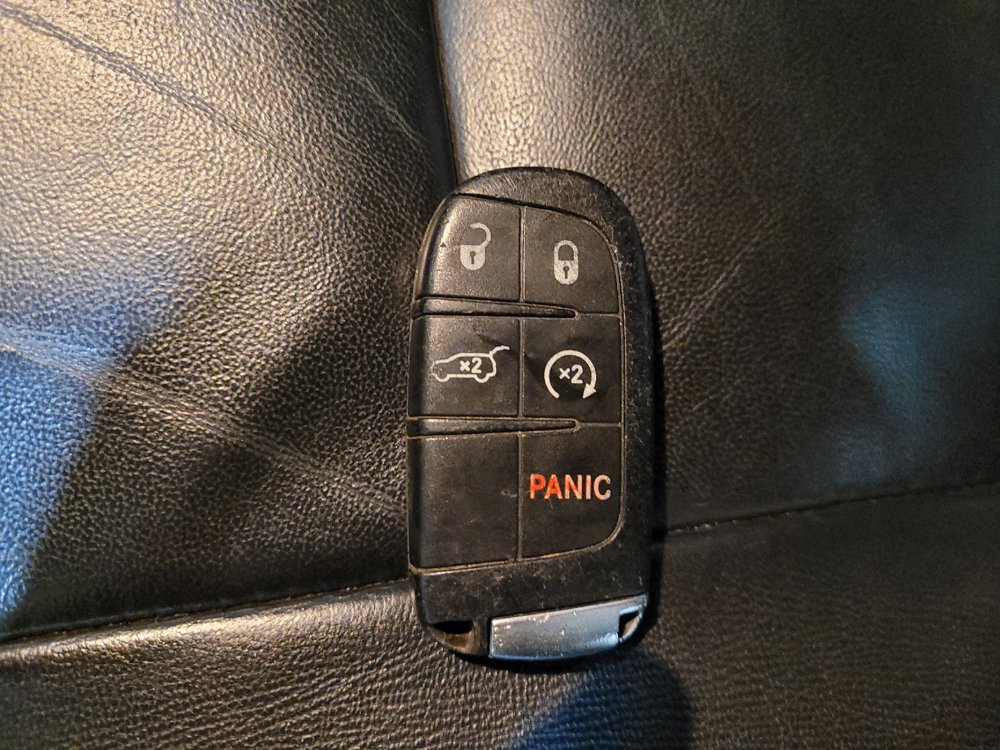 Used 2018 Jeep Grand Cherokee Limited AWD/4WD image 32