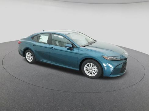 New 2026 Toyota Camry LE FWD image 12
