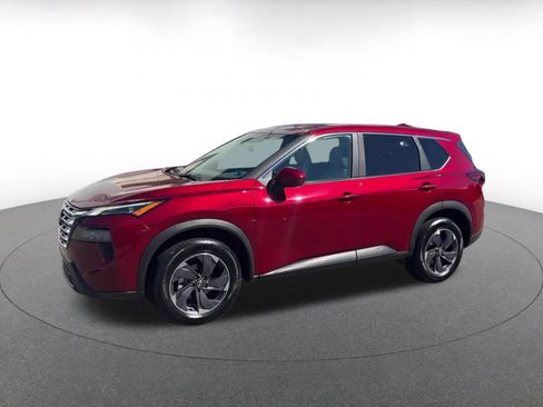 Used 2025 Nissan Rogue SV FWD image 8