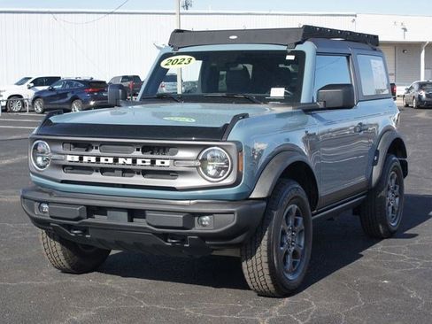 Used 2023 Ford Bronco Big Bend image 2