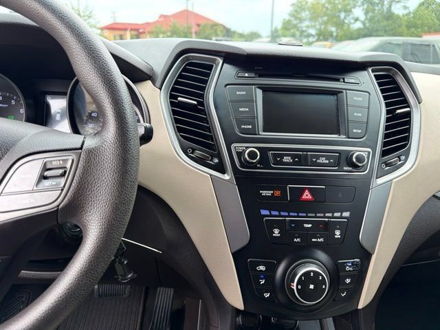Used 2017 Hyundai Santa Fe Sport FWD image 11